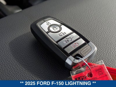 2025 Ford F-150 Lightning Lariat
