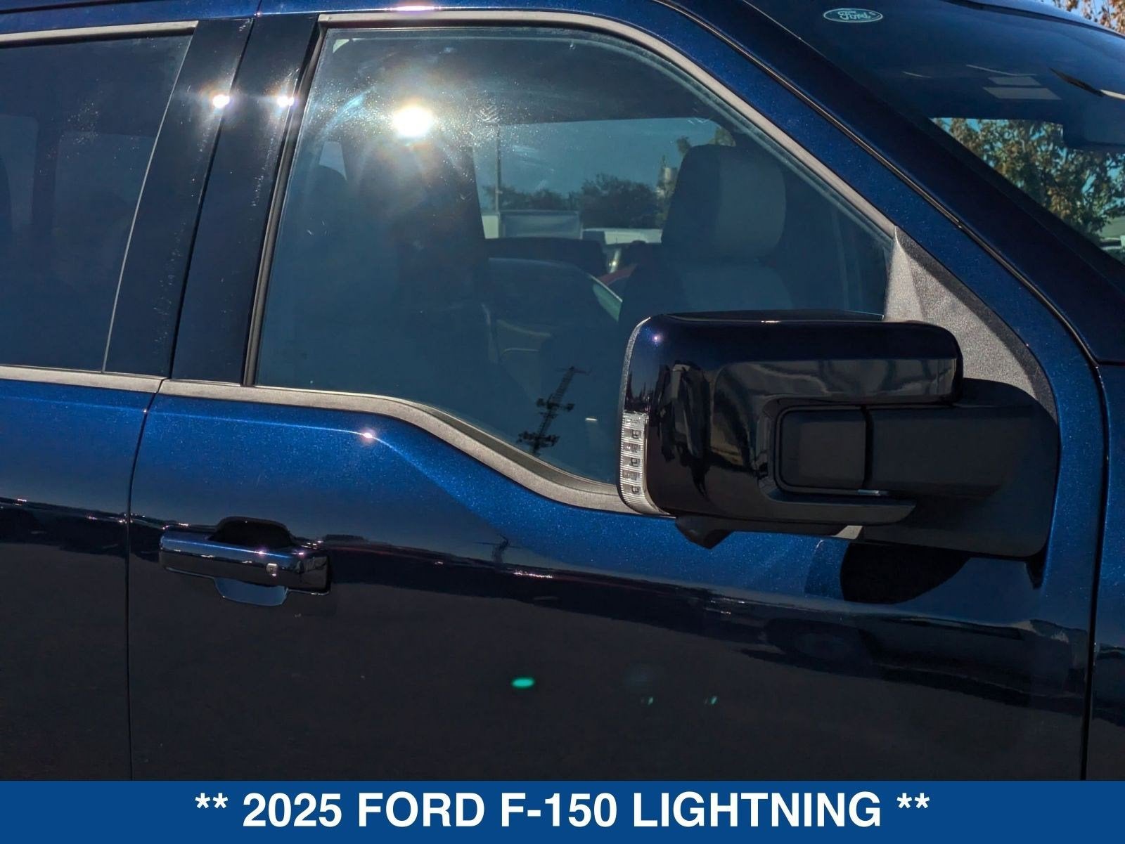 2025 Ford F-150 Lightning Lariat