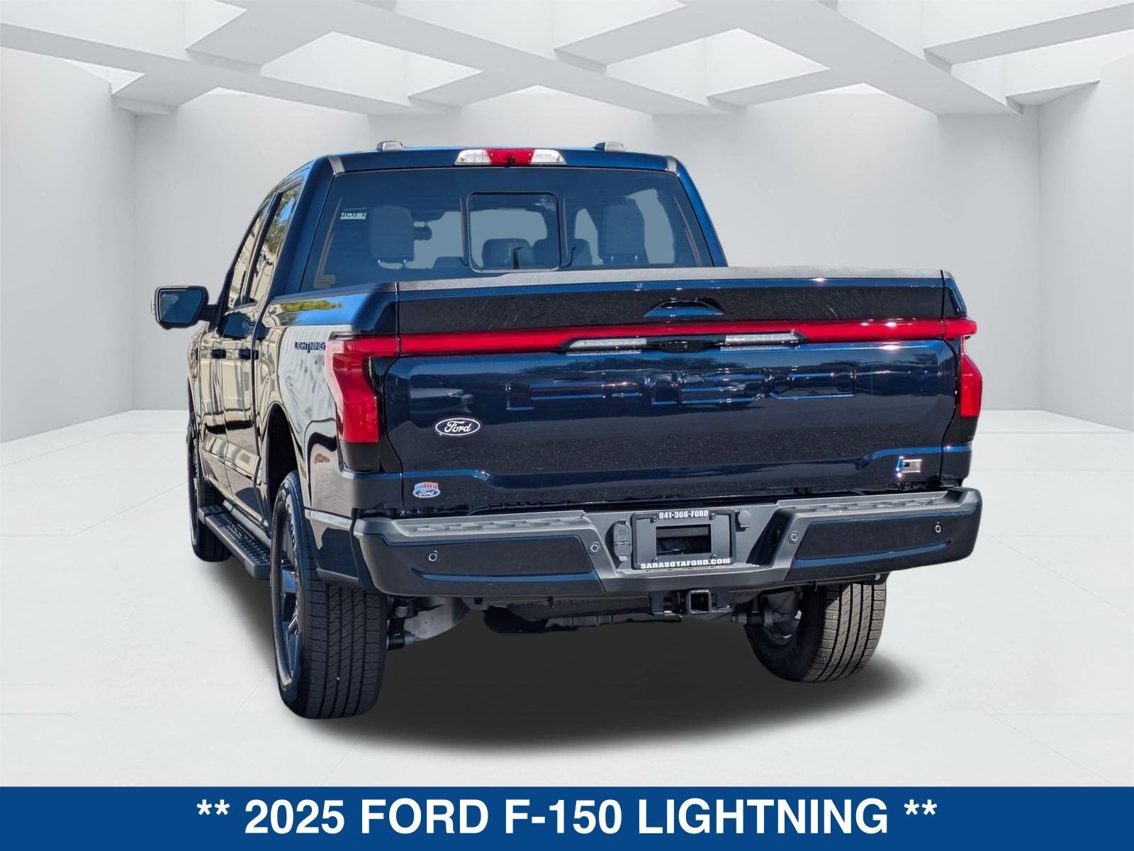 2025 Ford F-150 Lightning Lariat