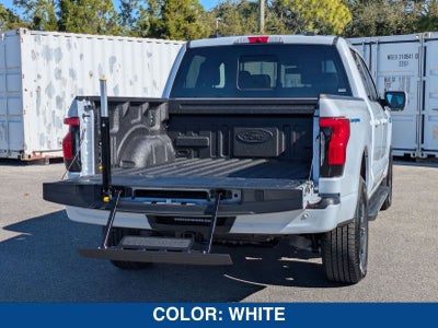 2025 Ford F-150 Lightning Lariat