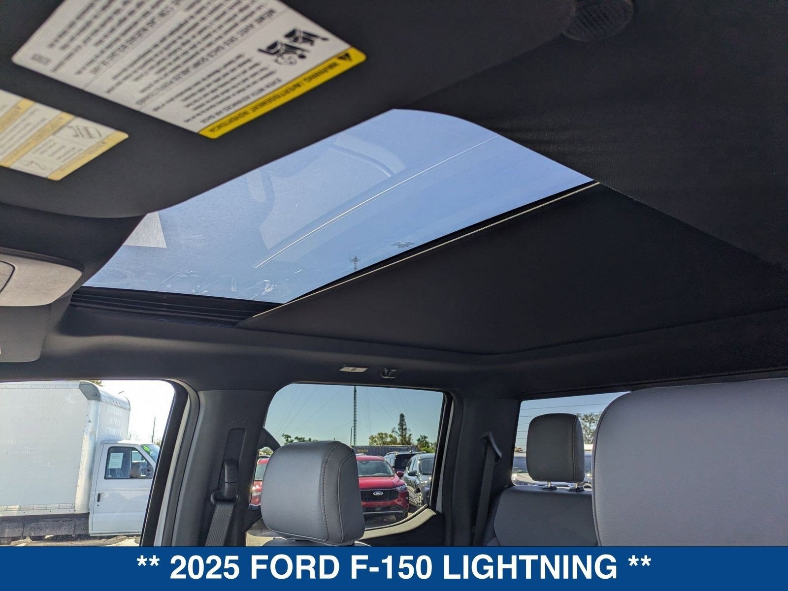 2025 Ford F-150 Lightning Lariat
