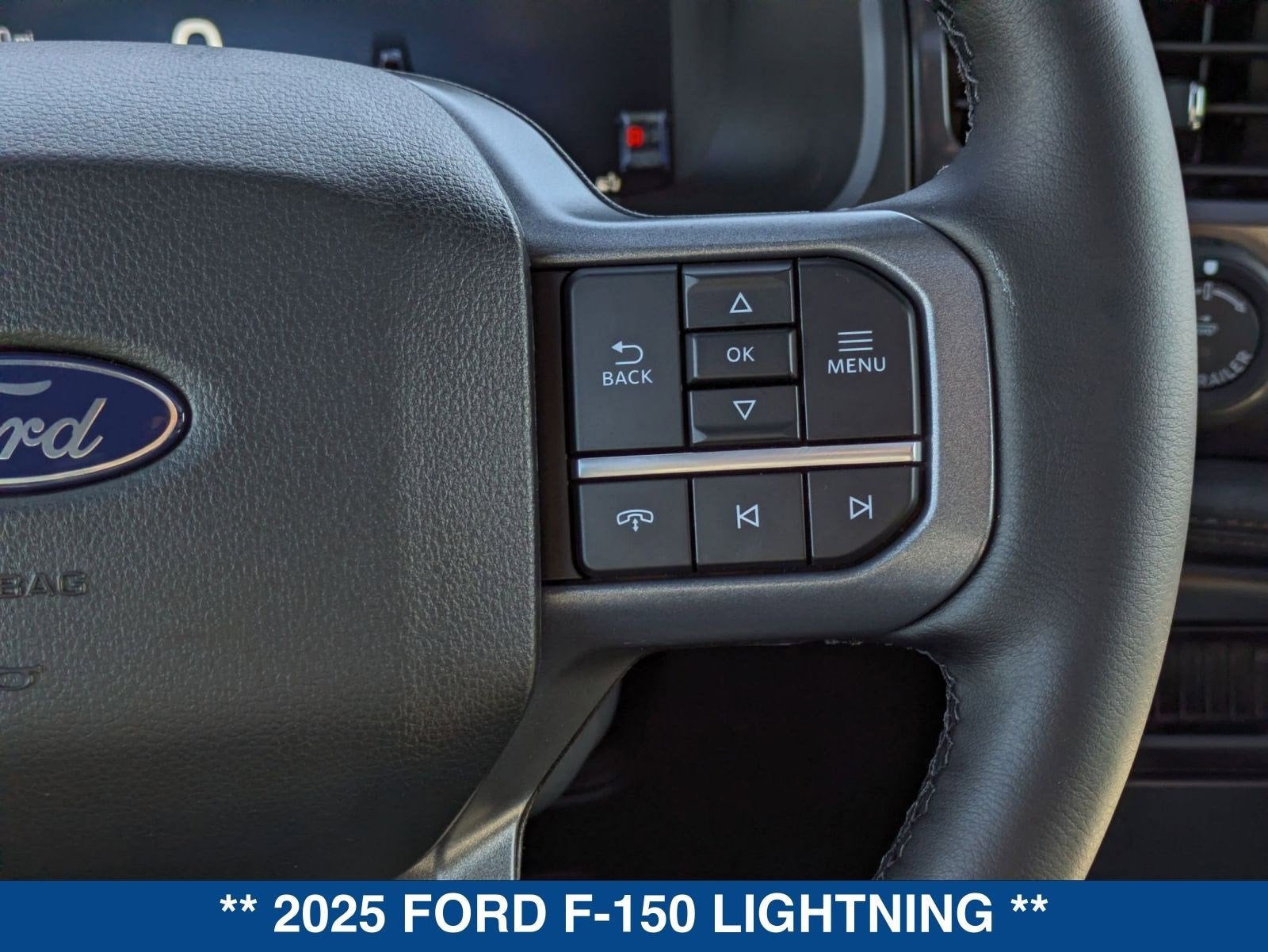 2025 Ford F-150 Lightning Lariat