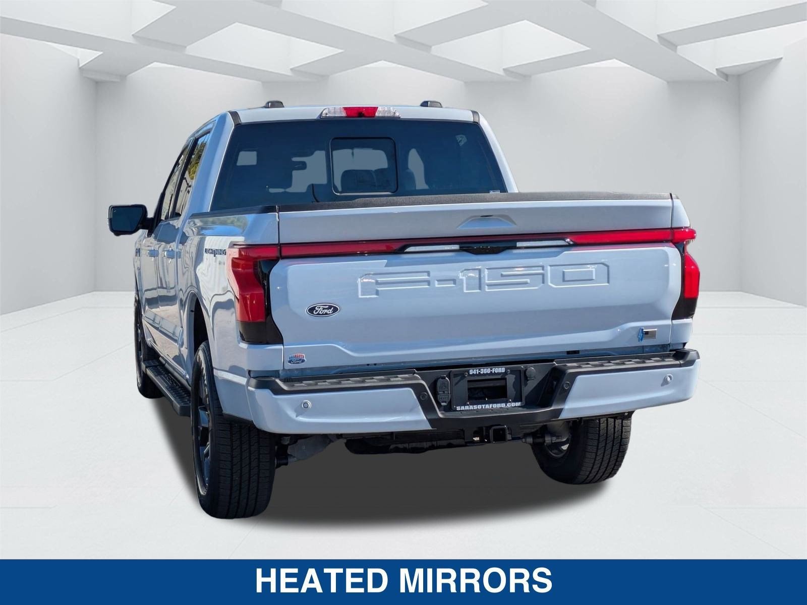 2025 Ford F-150 Lightning Lariat