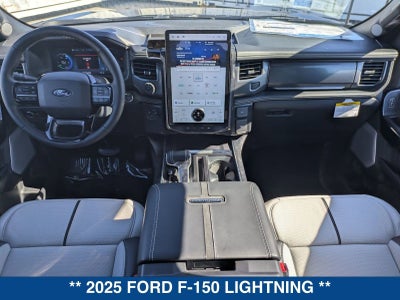 2025 Ford F-150 Lightning Platinum