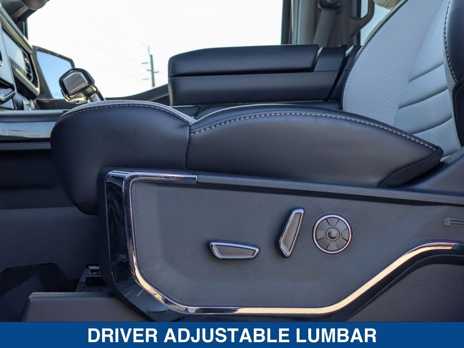 2025 Ford F-150 Lightning Platinum