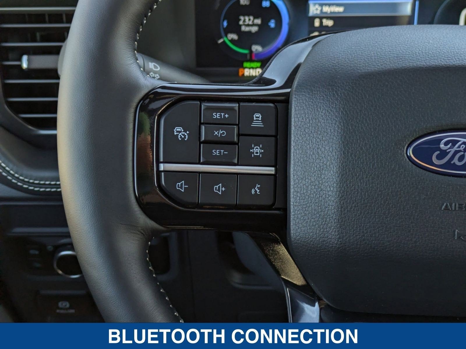 2025 Ford F-150 Lightning Platinum