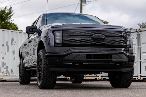 2025 Ford F-150 Lightning Platinum