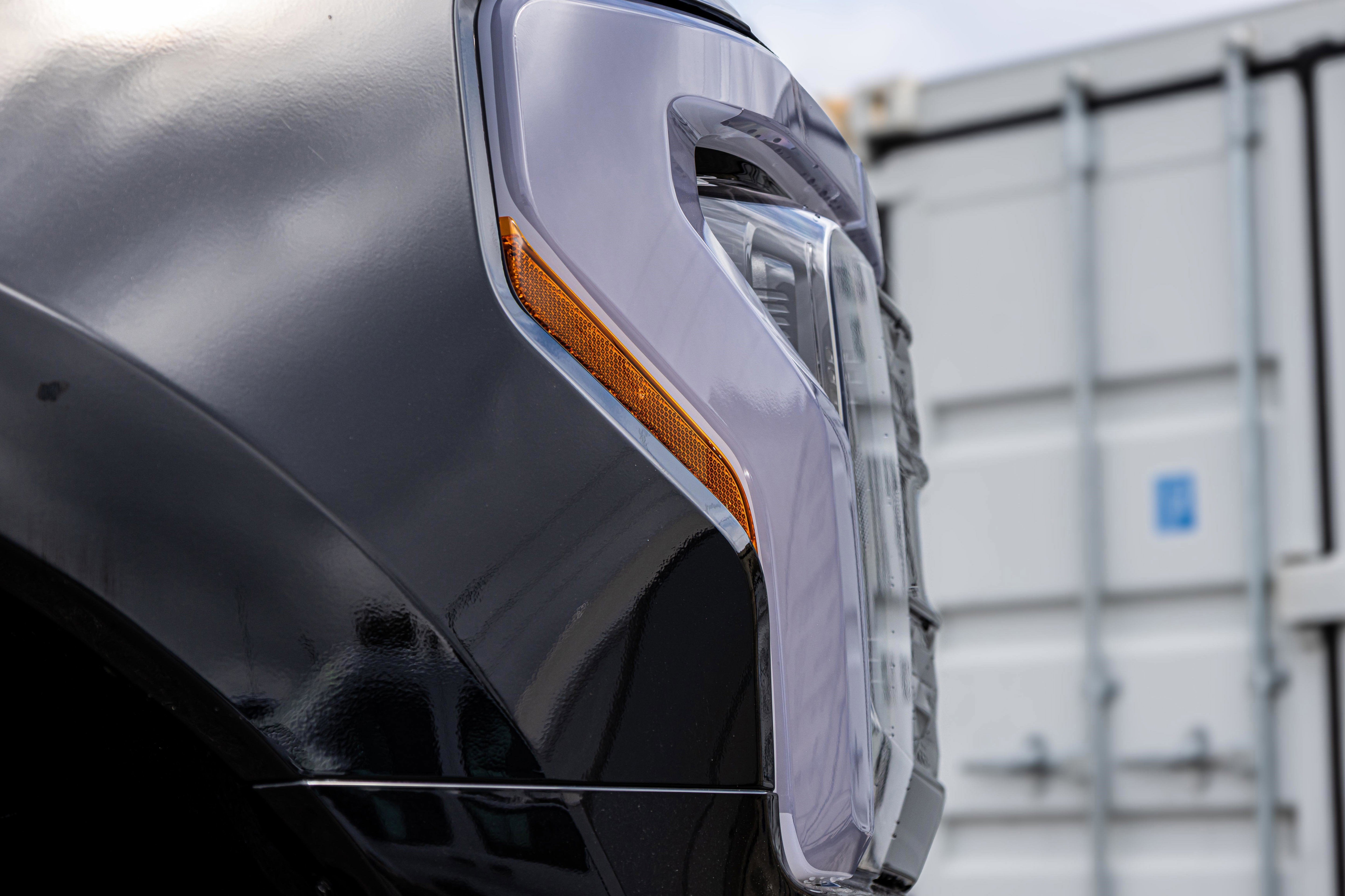 2025 Ford F-150 Lightning Platinum