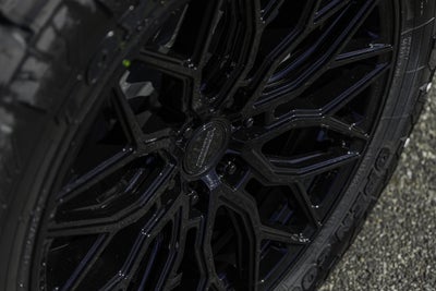 2025 Ford F-150 Lightning Platinum