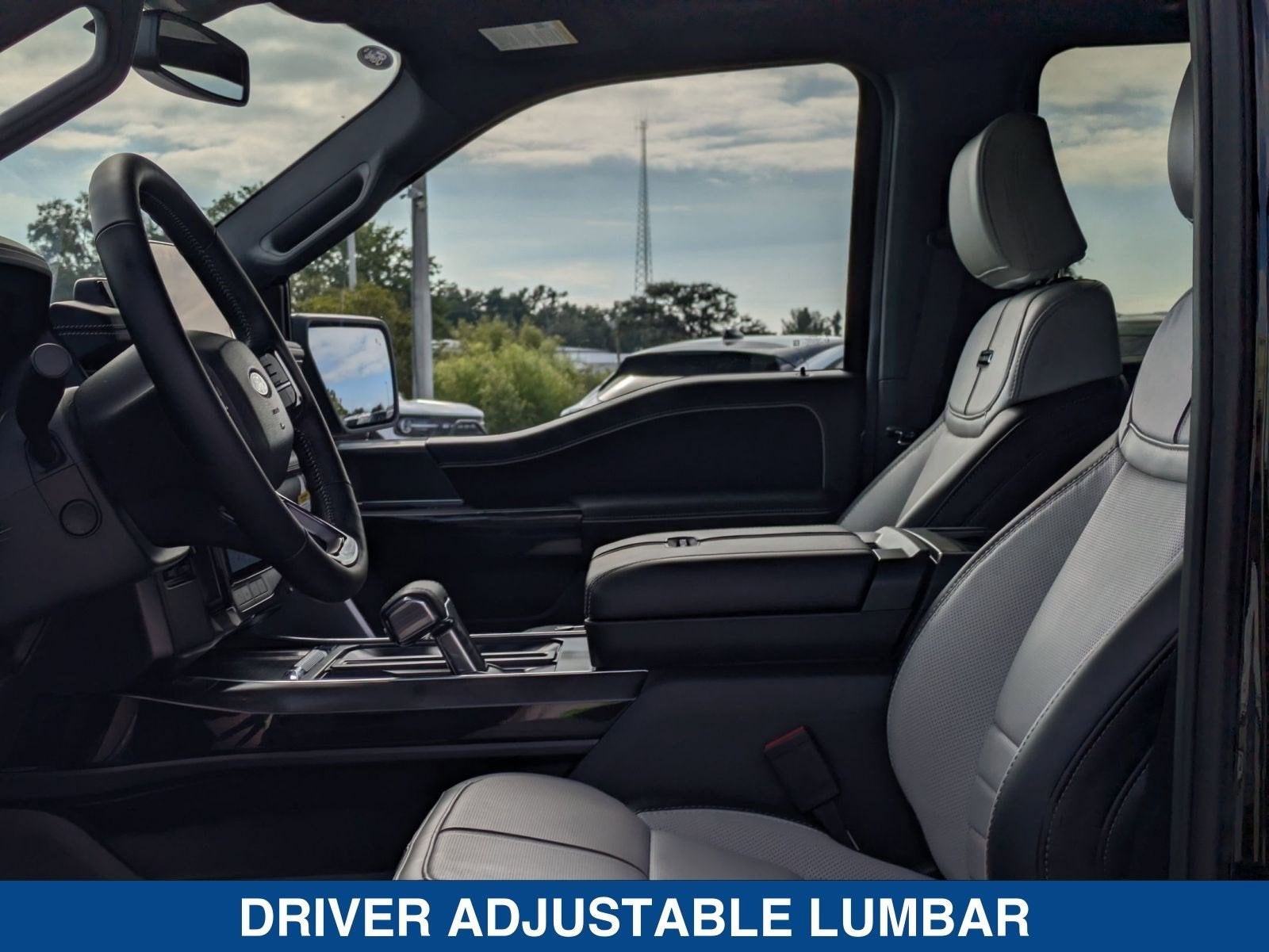 2025 Ford F-150 Lightning Platinum