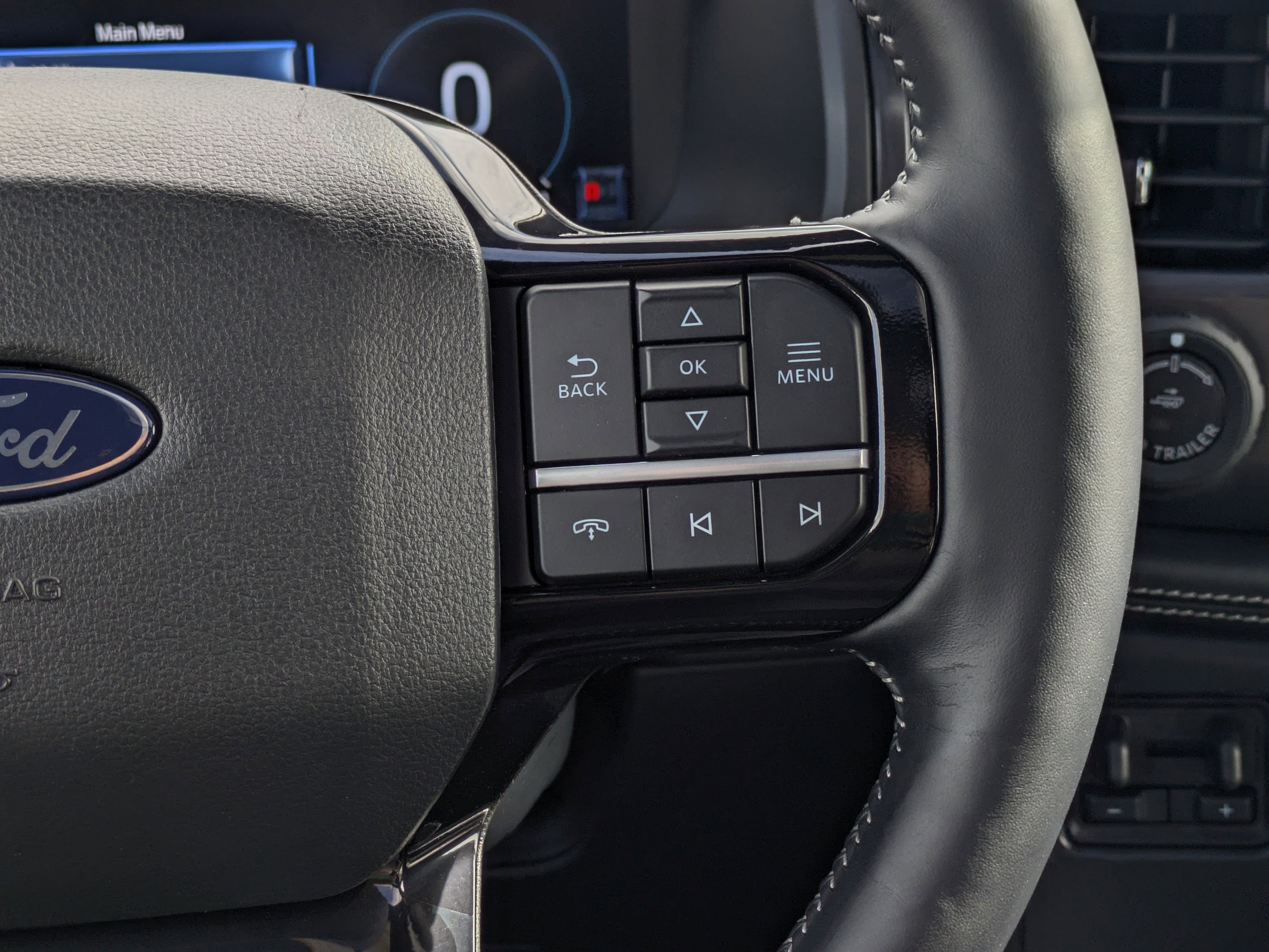 2025 Ford F-150 Lightning Platinum