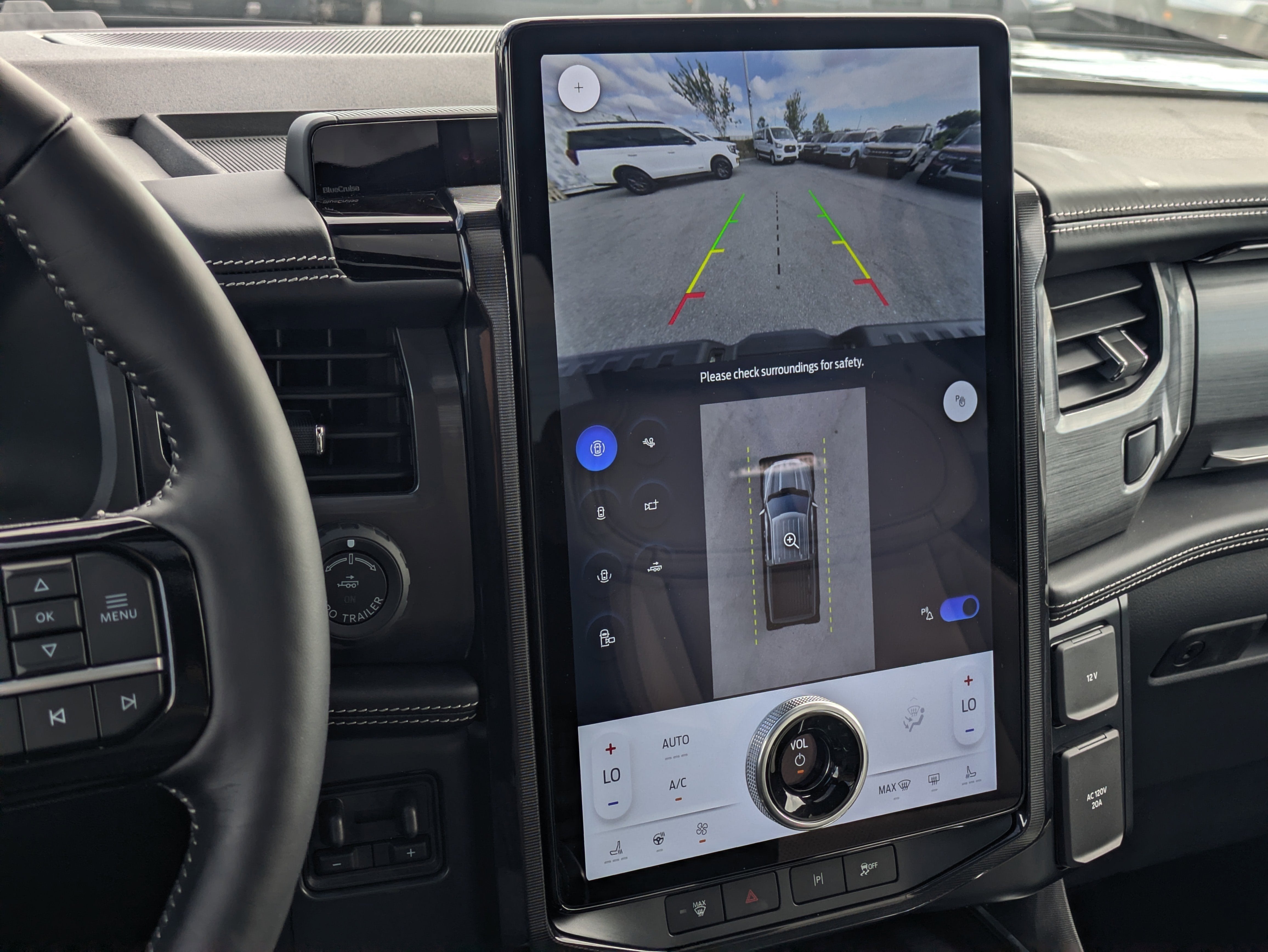 2025 Ford F-150 Lightning Platinum