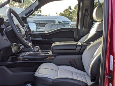 2025 Ford F-150 Lightning Platinum