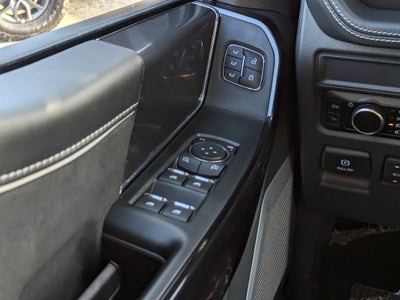 2025 Ford F-150 Lightning Platinum