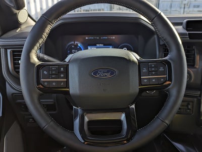 2025 Ford F-150 Lightning Platinum