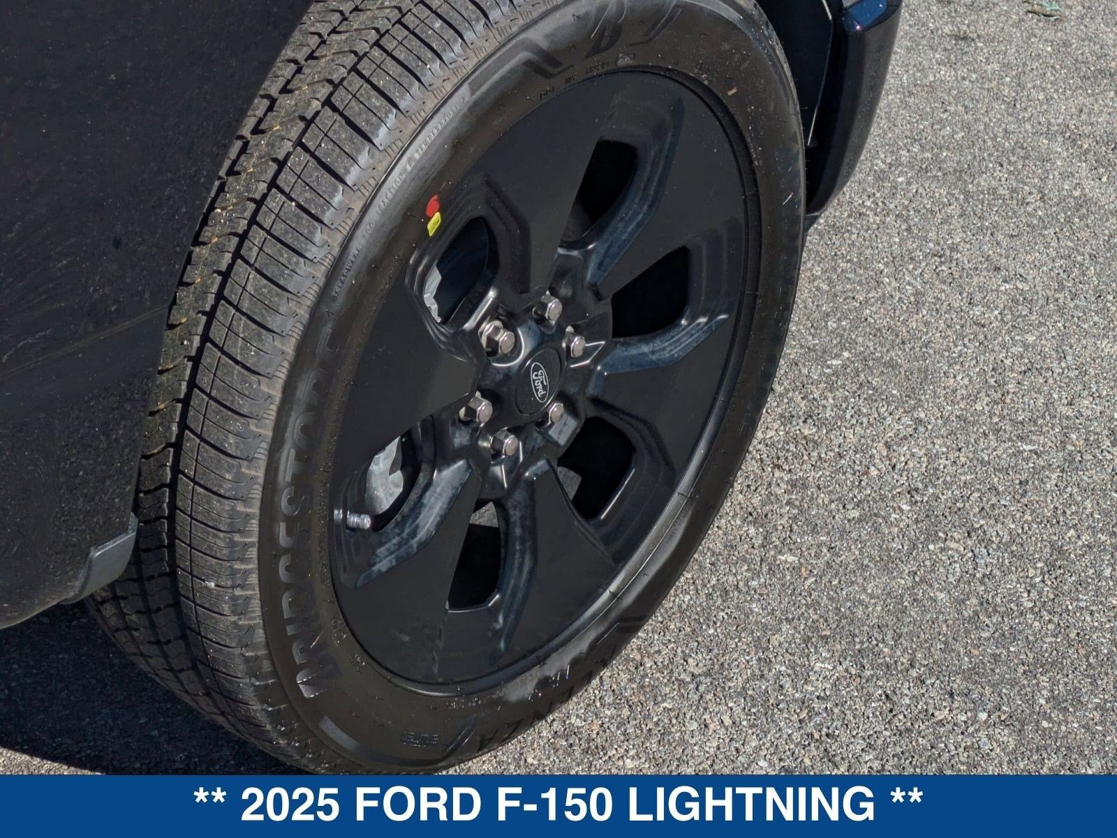 2025 Ford F-150 Lightning Platinum