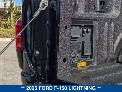 2025 Ford F-150 Lightning Platinum