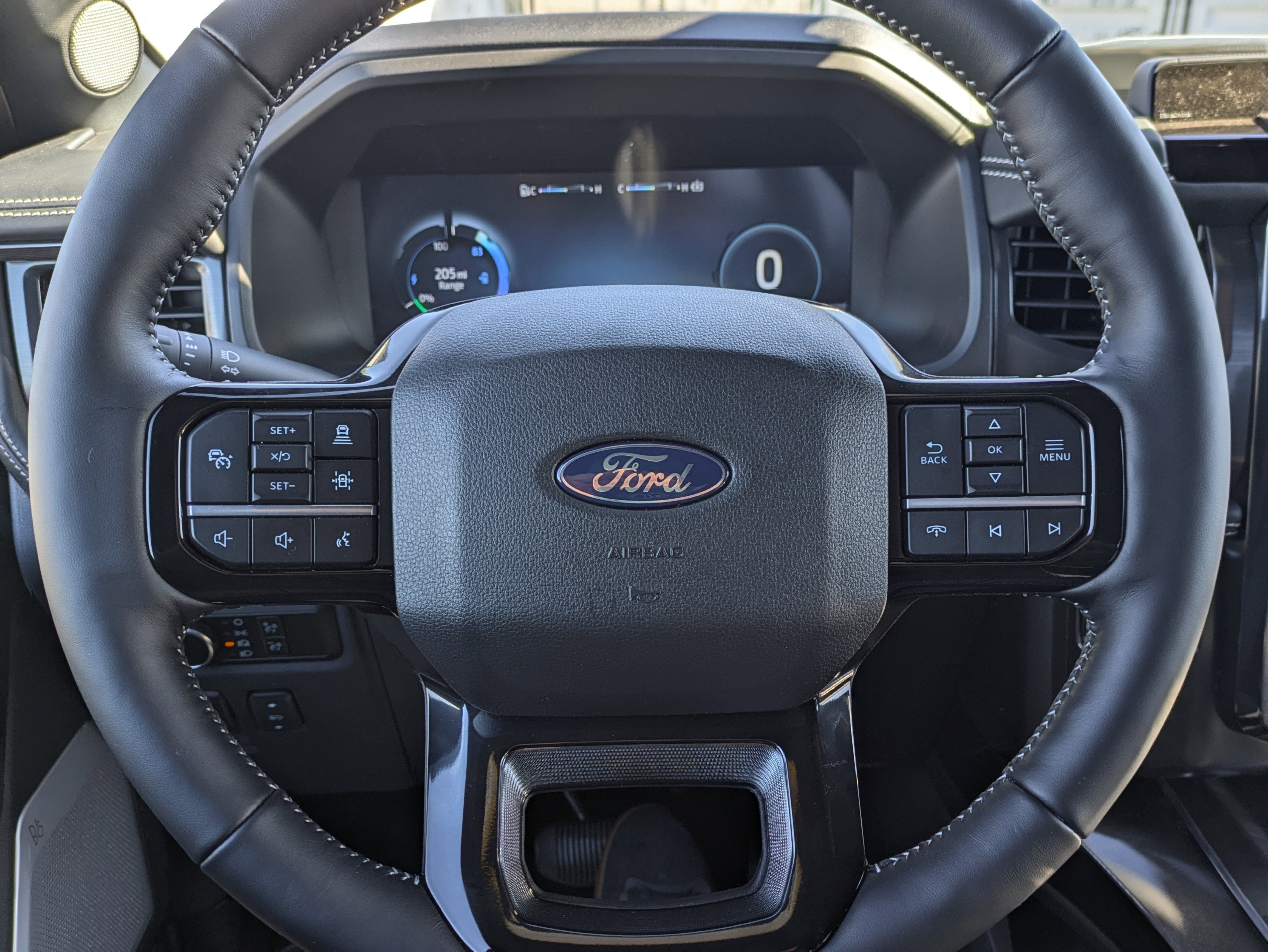 2025 Ford F-150 Lightning Platinum