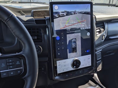 2025 Ford F-150 Lightning Platinum