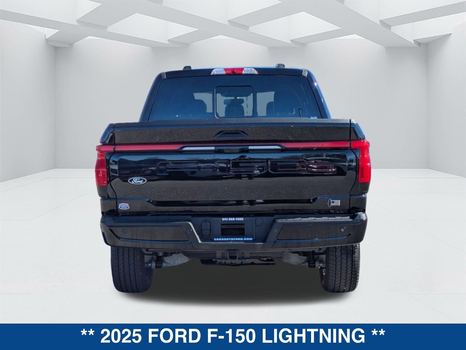 2025 Ford F-150 Lightning Platinum
