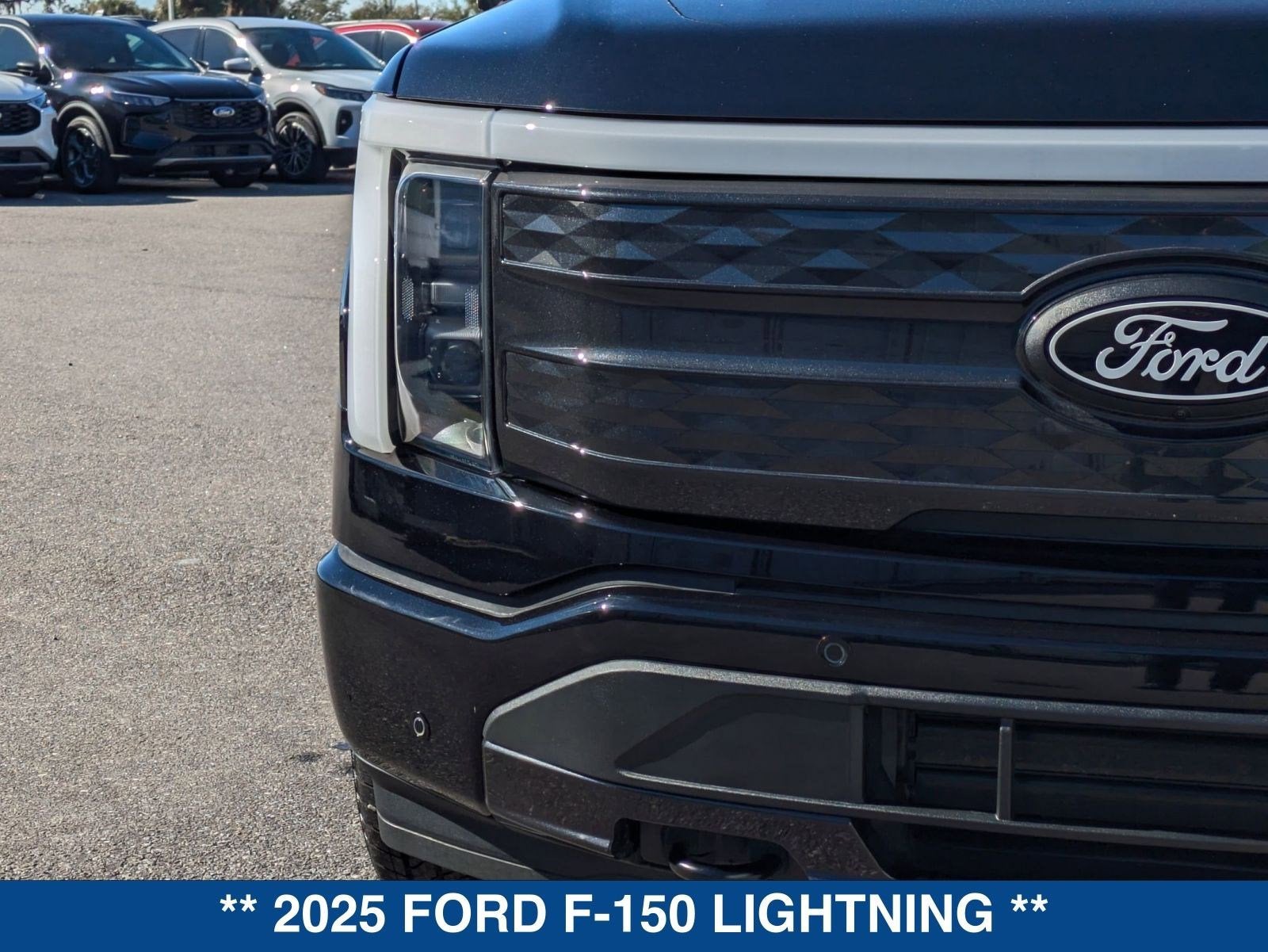 2025 Ford F-150 Lightning Platinum