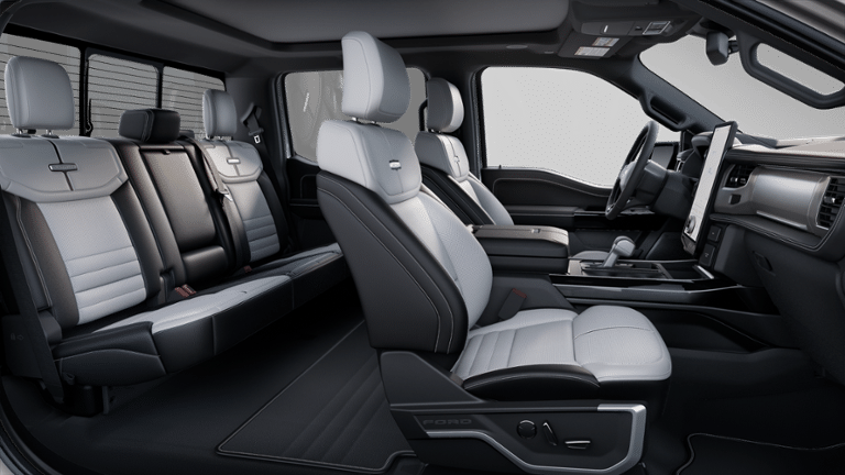 2025 Ford F-150 Lightning Platinum®