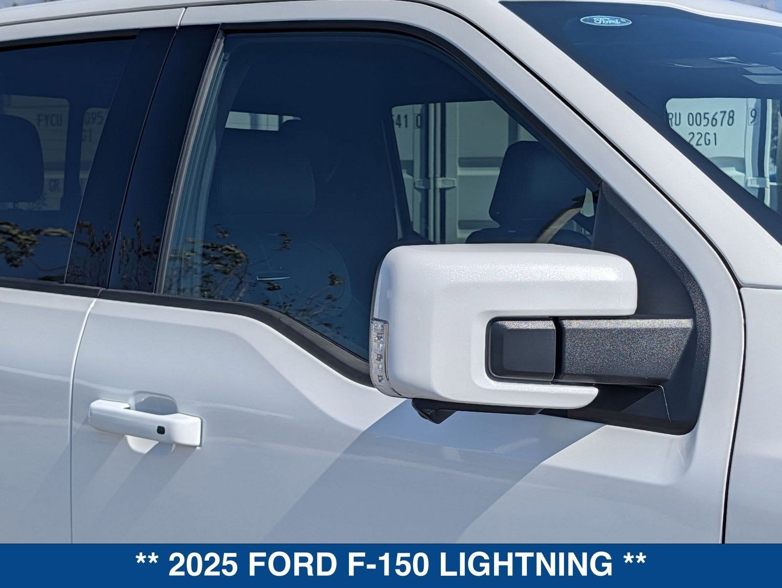 2025 Ford F-150 Lightning Platinum