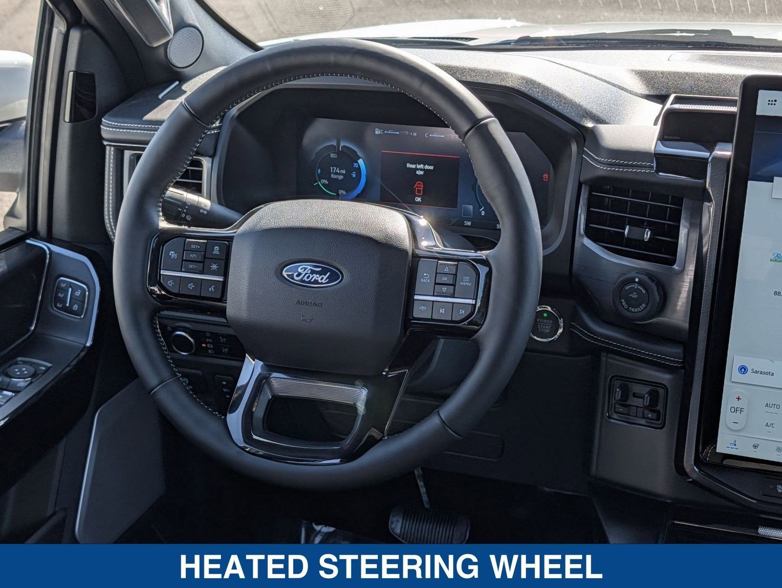 2025 Ford F-150 Lightning Platinum