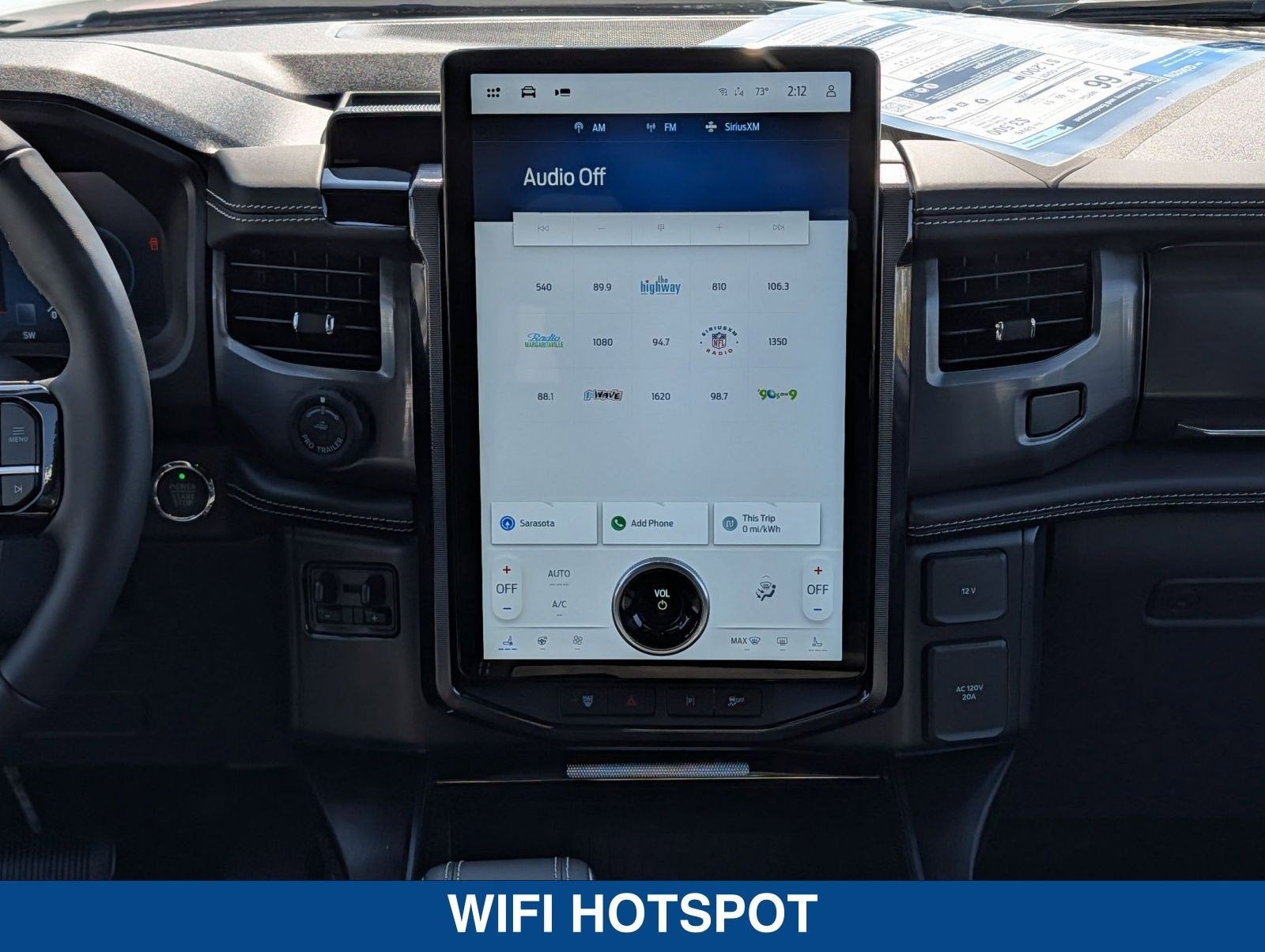 2025 Ford F-150 Lightning Platinum