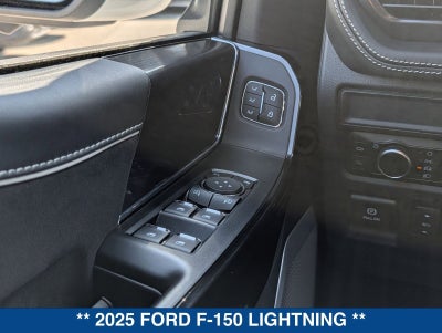 2025 Ford F-150 Lightning Platinum