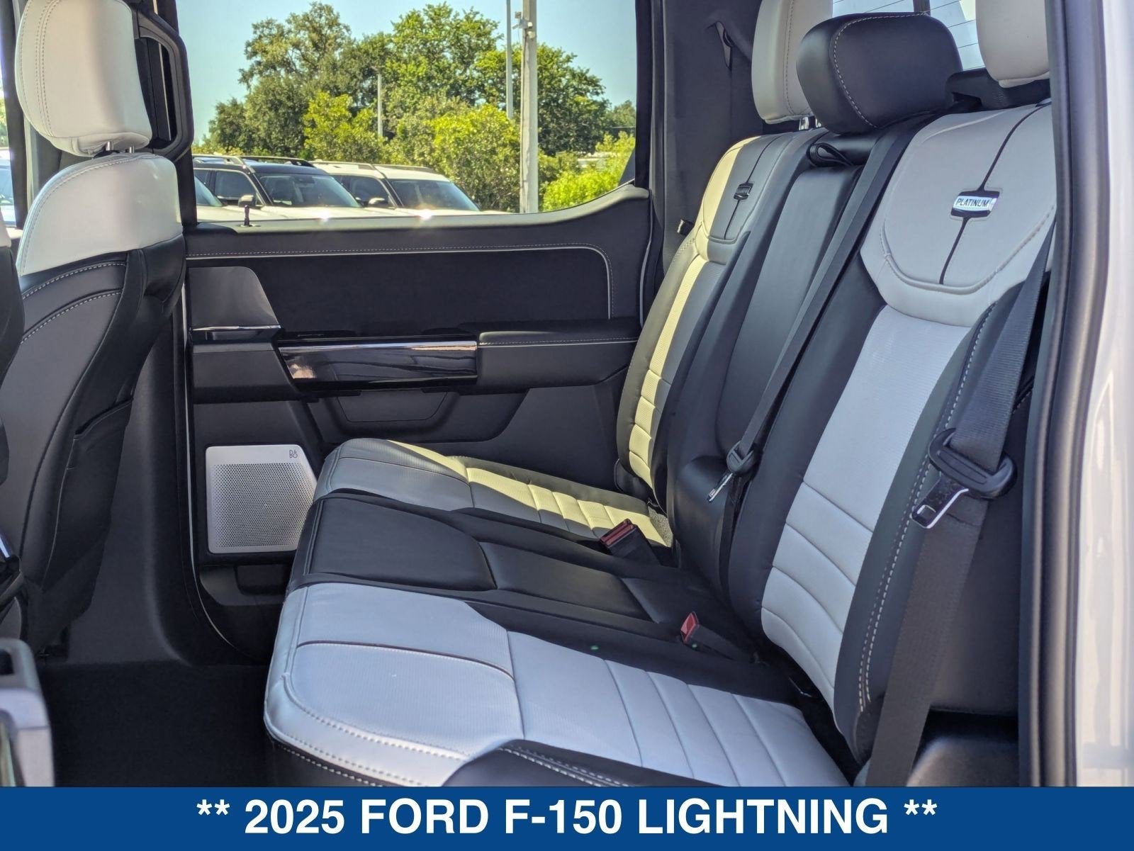 2025 Ford F-150 Lightning Platinum