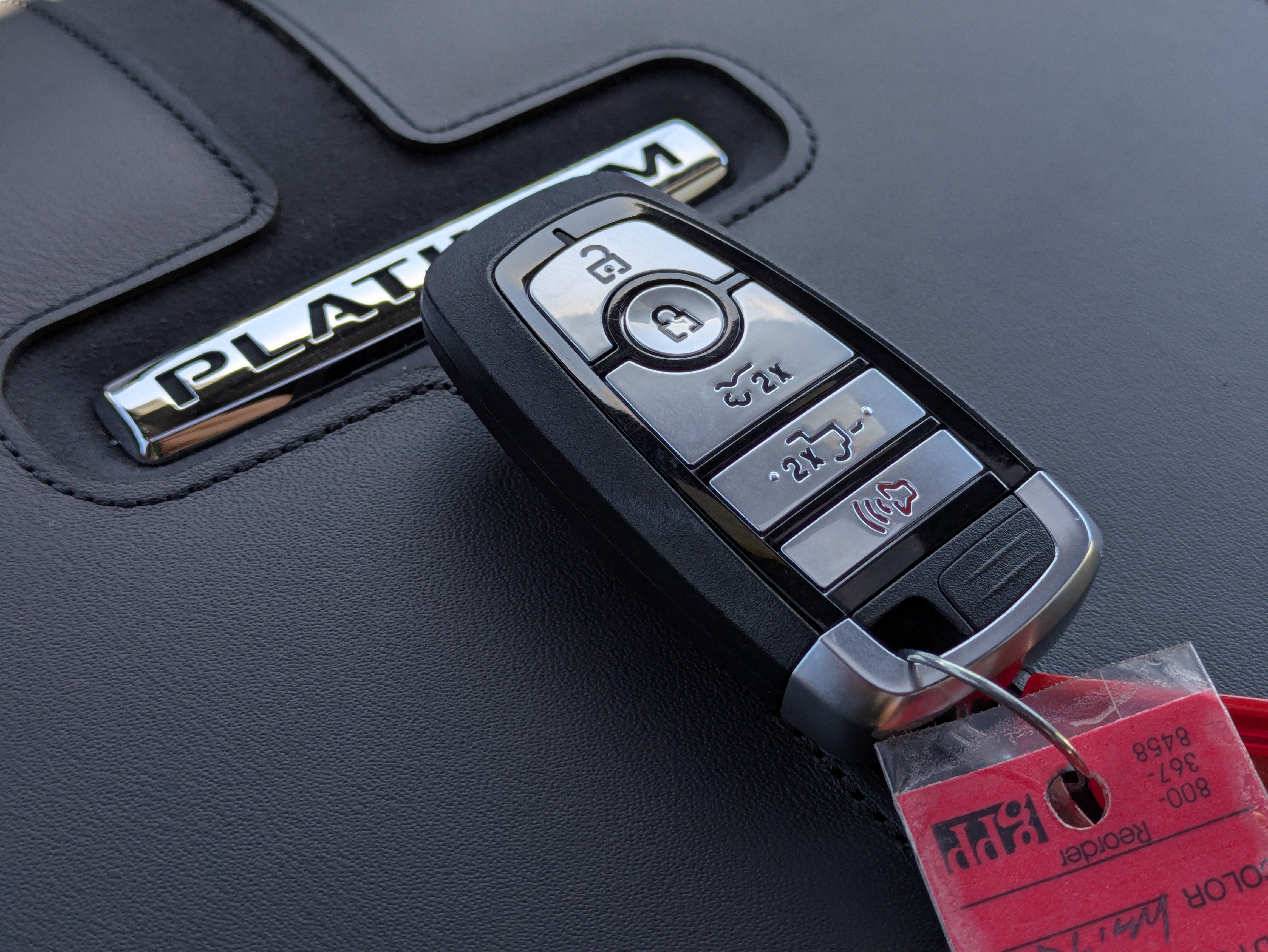 2025 Ford F-150 Lightning Platinum