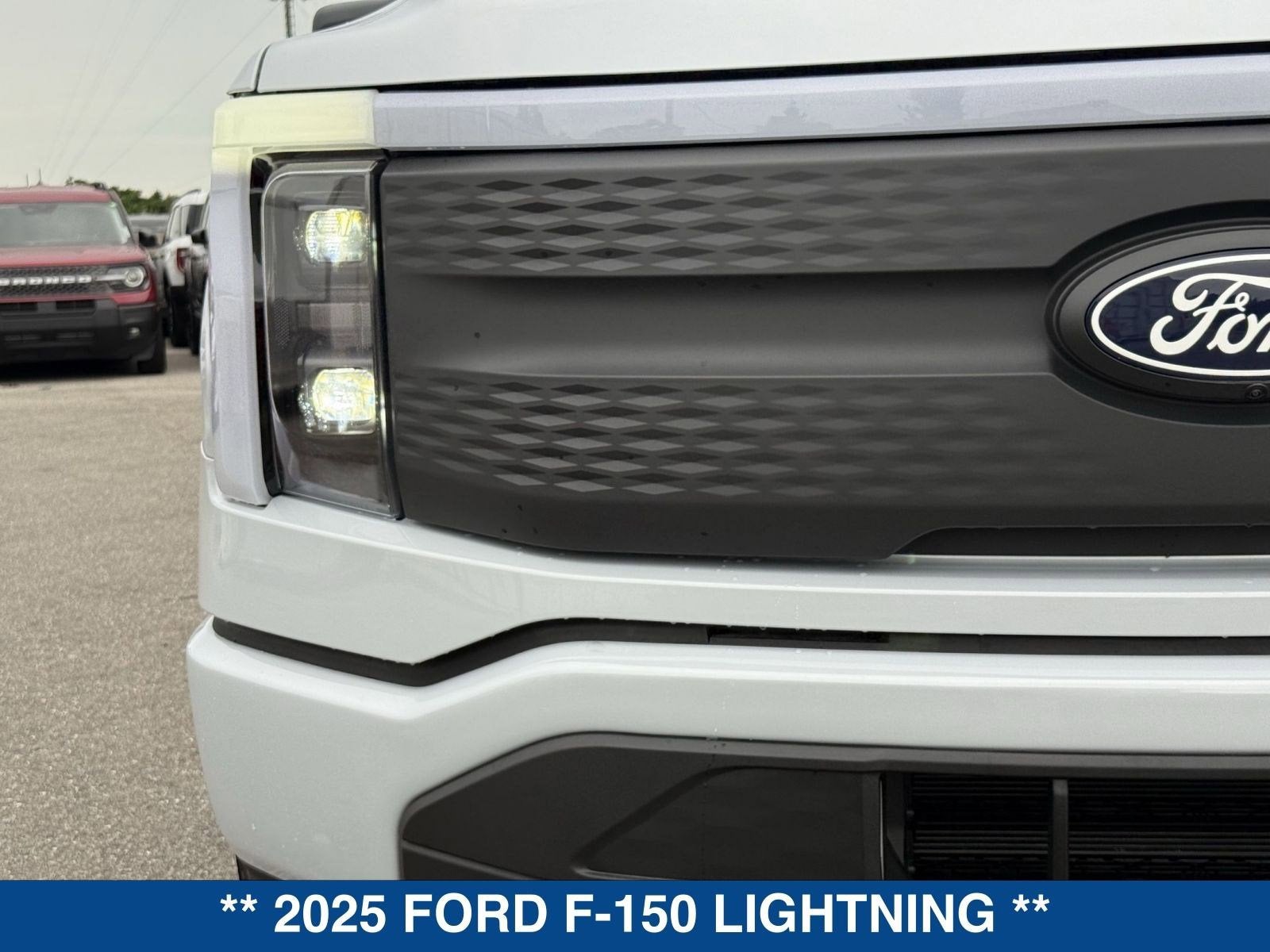 2025 Ford F-150 Lightning XLT