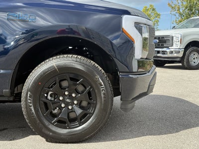 2025 Ford F-150 Lightning XLT