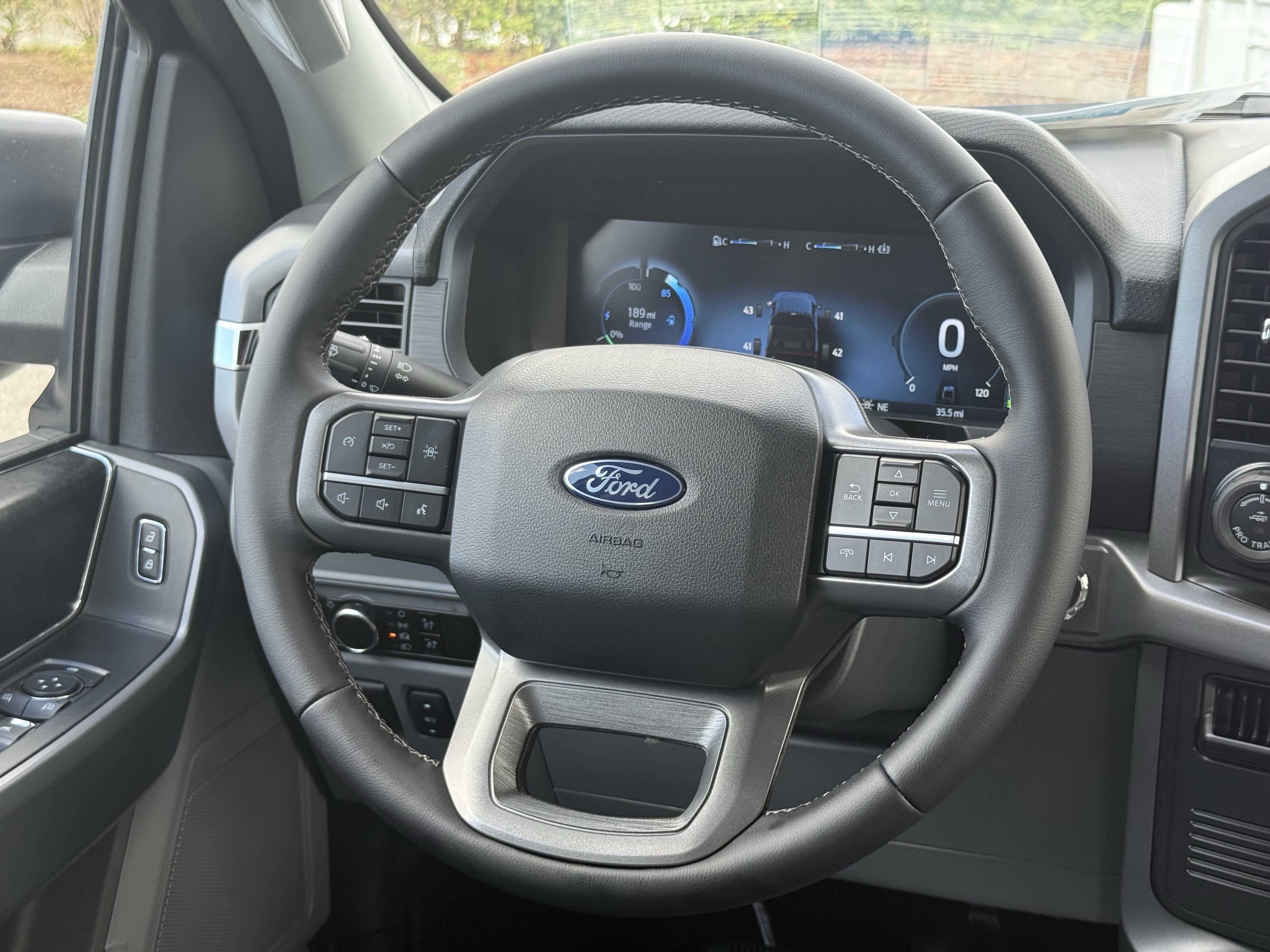 2025 Ford F-150 Lightning XLT