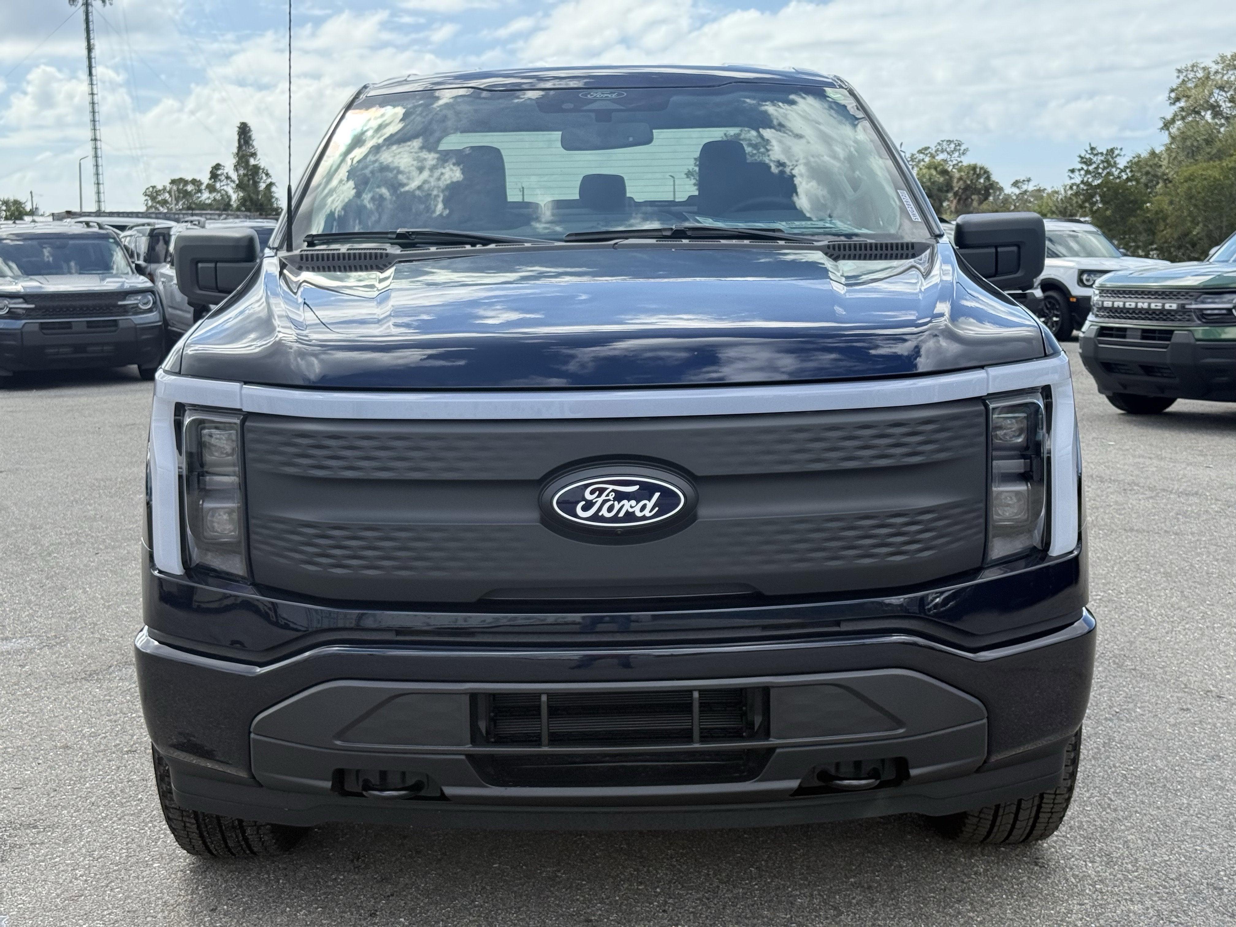 2025 Ford F-150 Lightning XLT