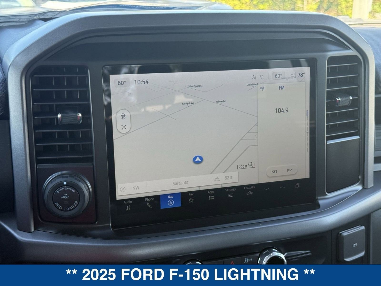 2025 Ford F-150 Lightning XLT