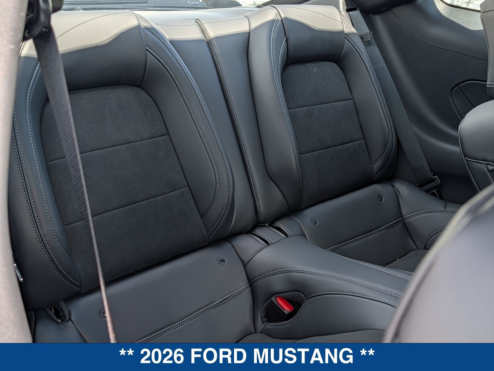 2026 Ford Mustang Dark Horse
