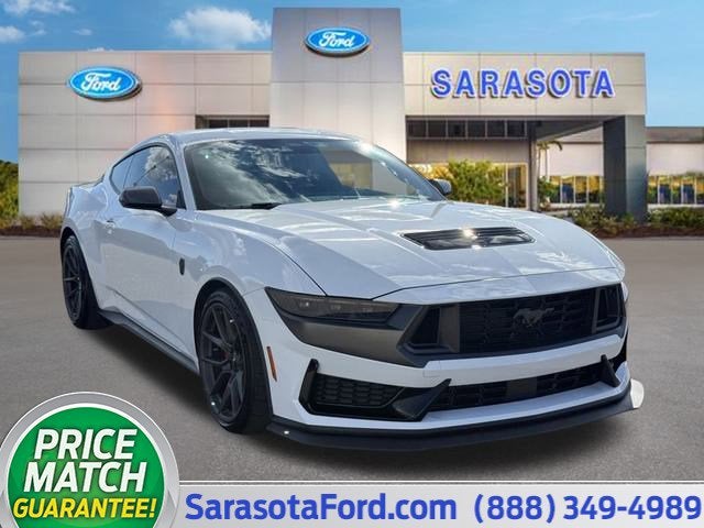 2025 Ford Mustang Dark Horse