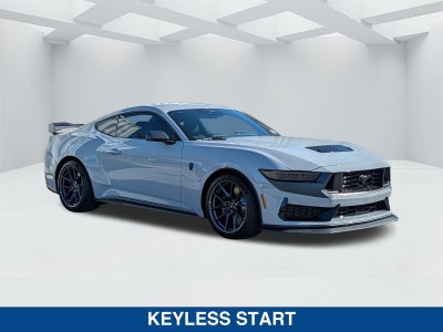 2026 Ford Mustang Dark Horse