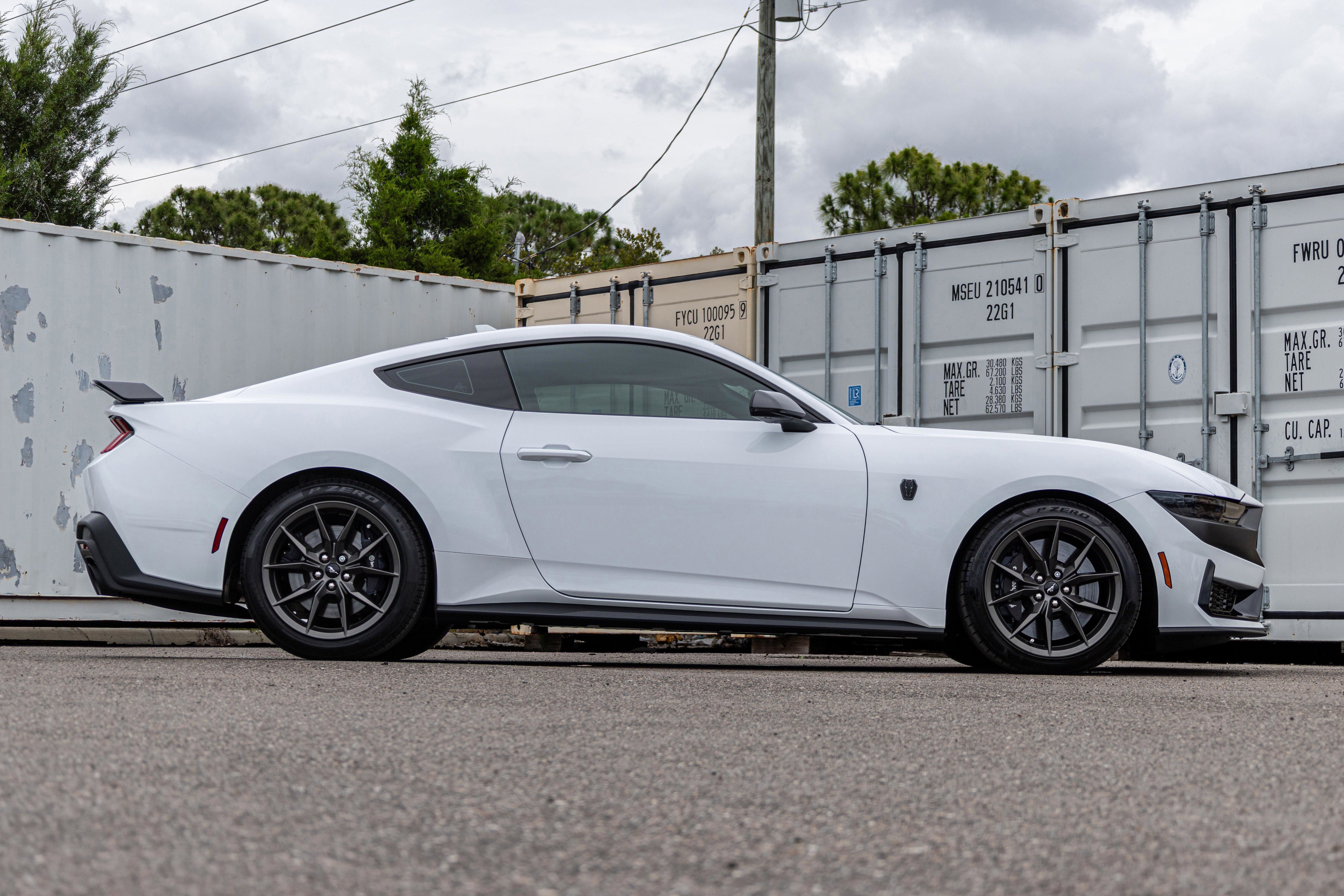 2026 Ford Mustang Dark Horse
