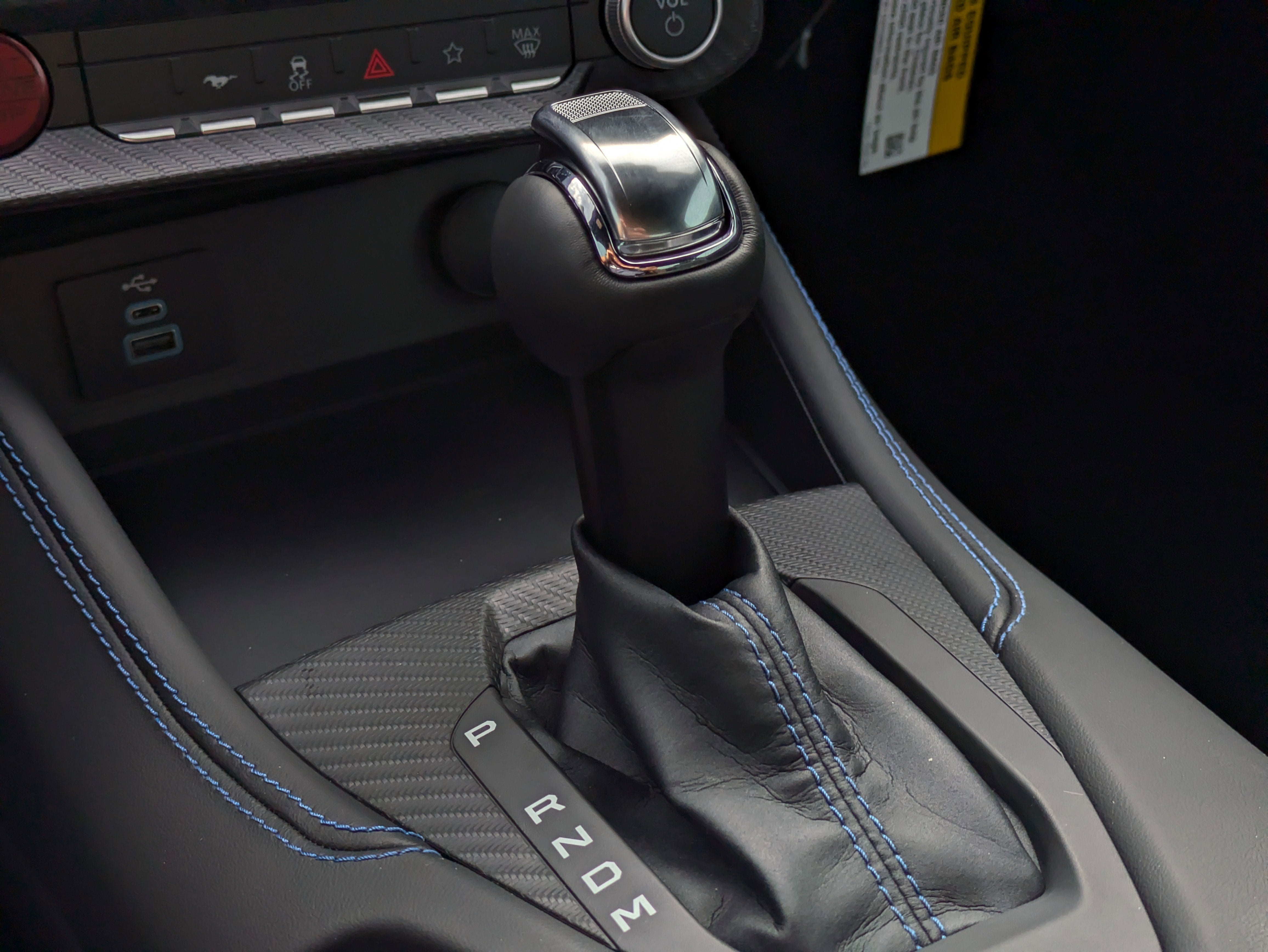 2026 Ford Mustang Dark Horse
