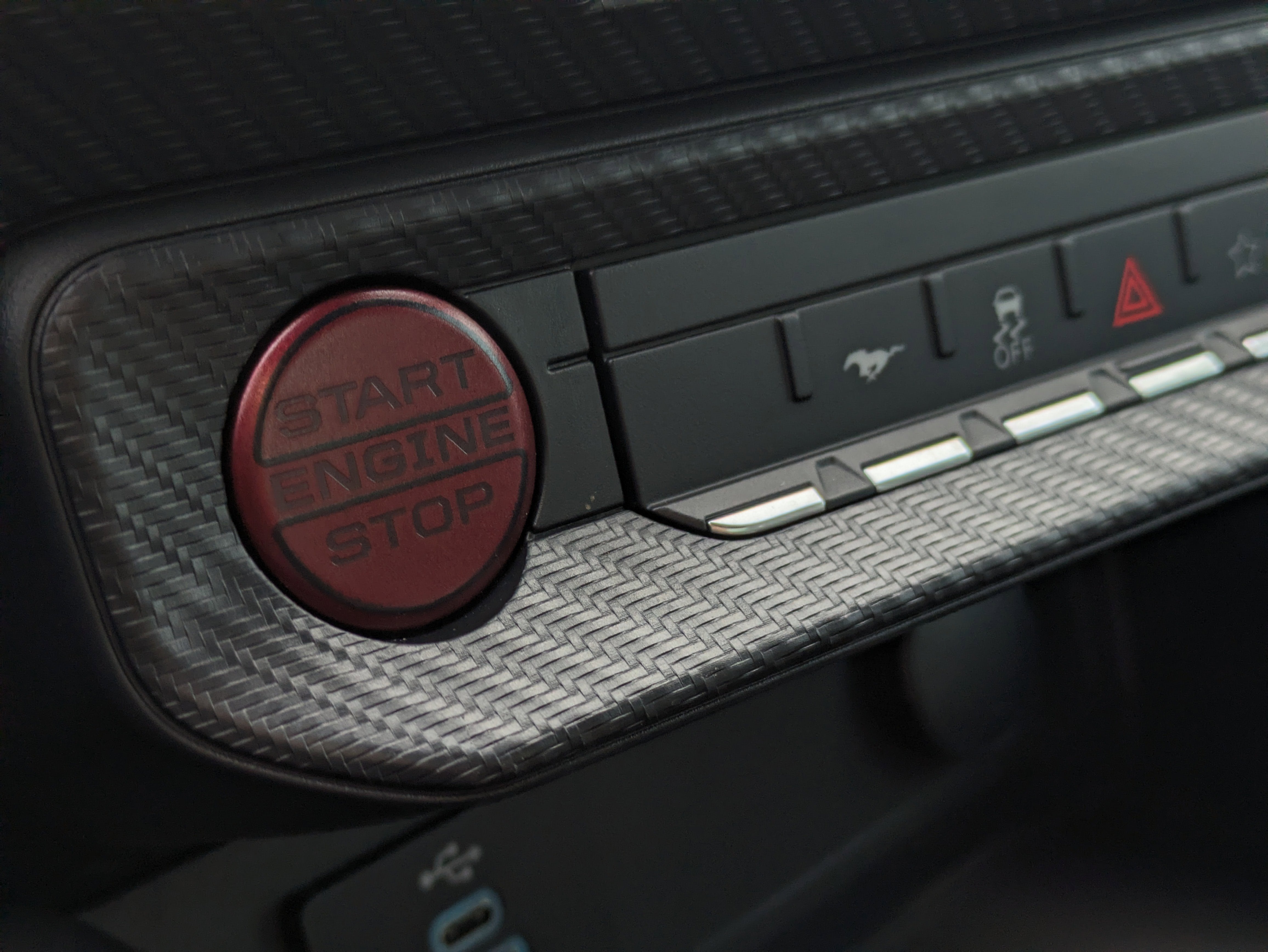 2026 Ford Mustang Dark Horse