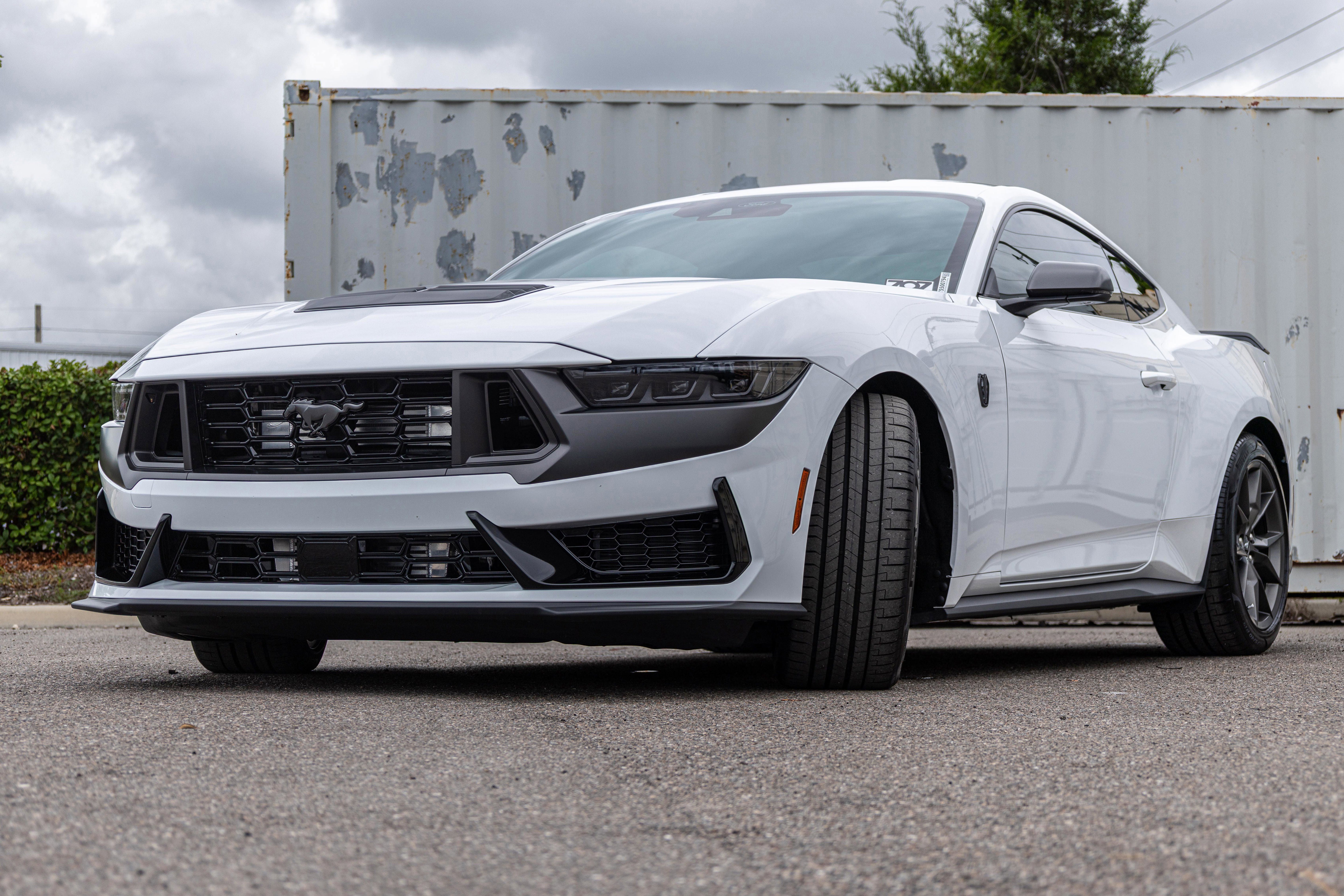 2026 Ford Mustang Dark Horse