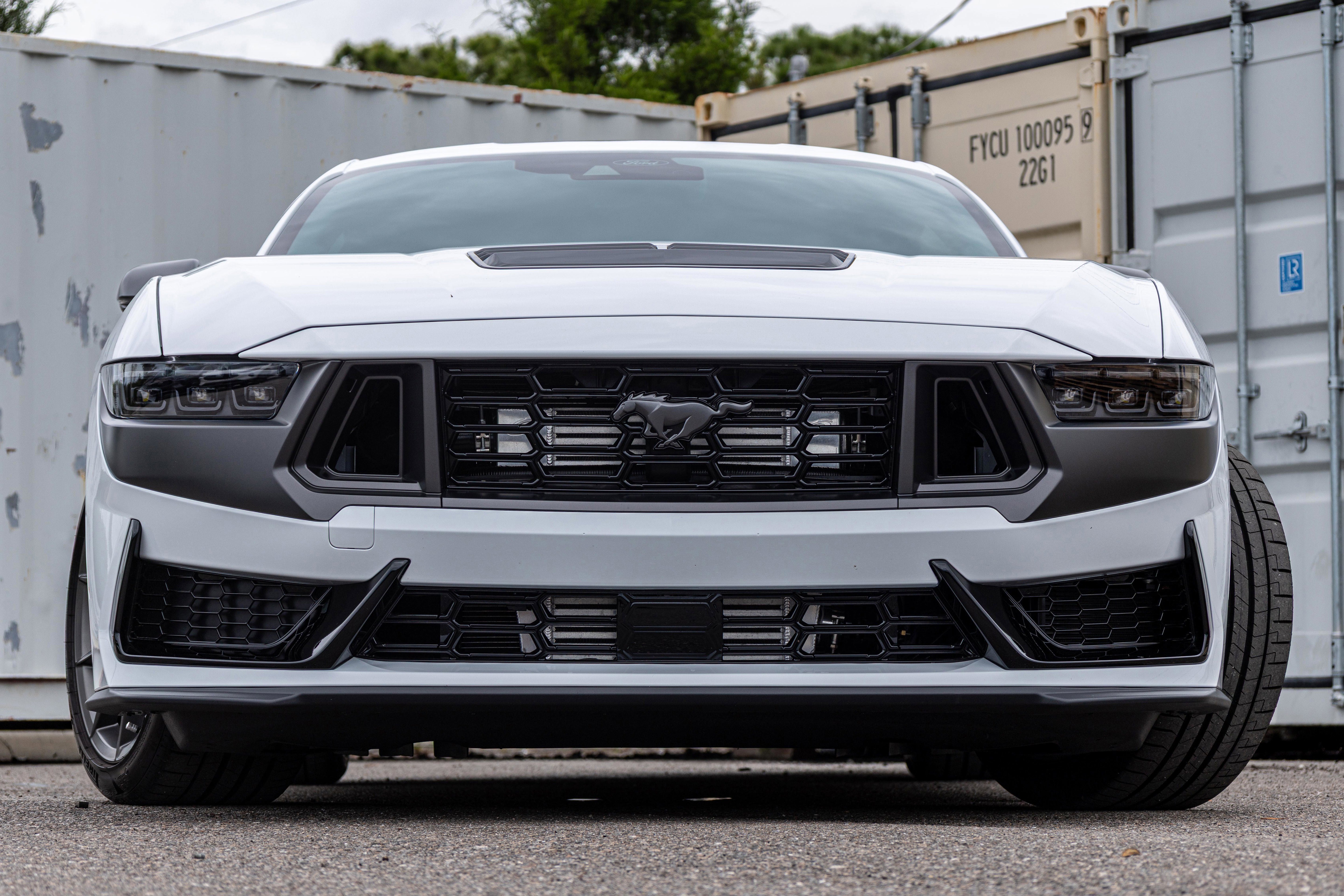 2026 Ford Mustang Dark Horse