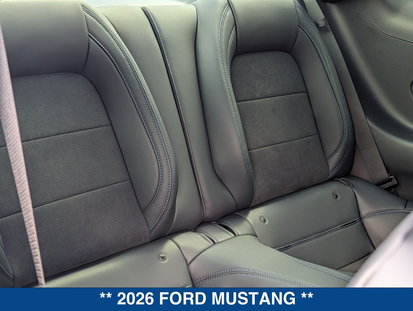 2026 Ford Mustang Dark Horse