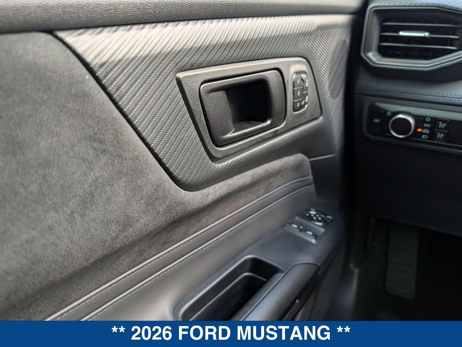 2026 Ford Mustang Dark Horse