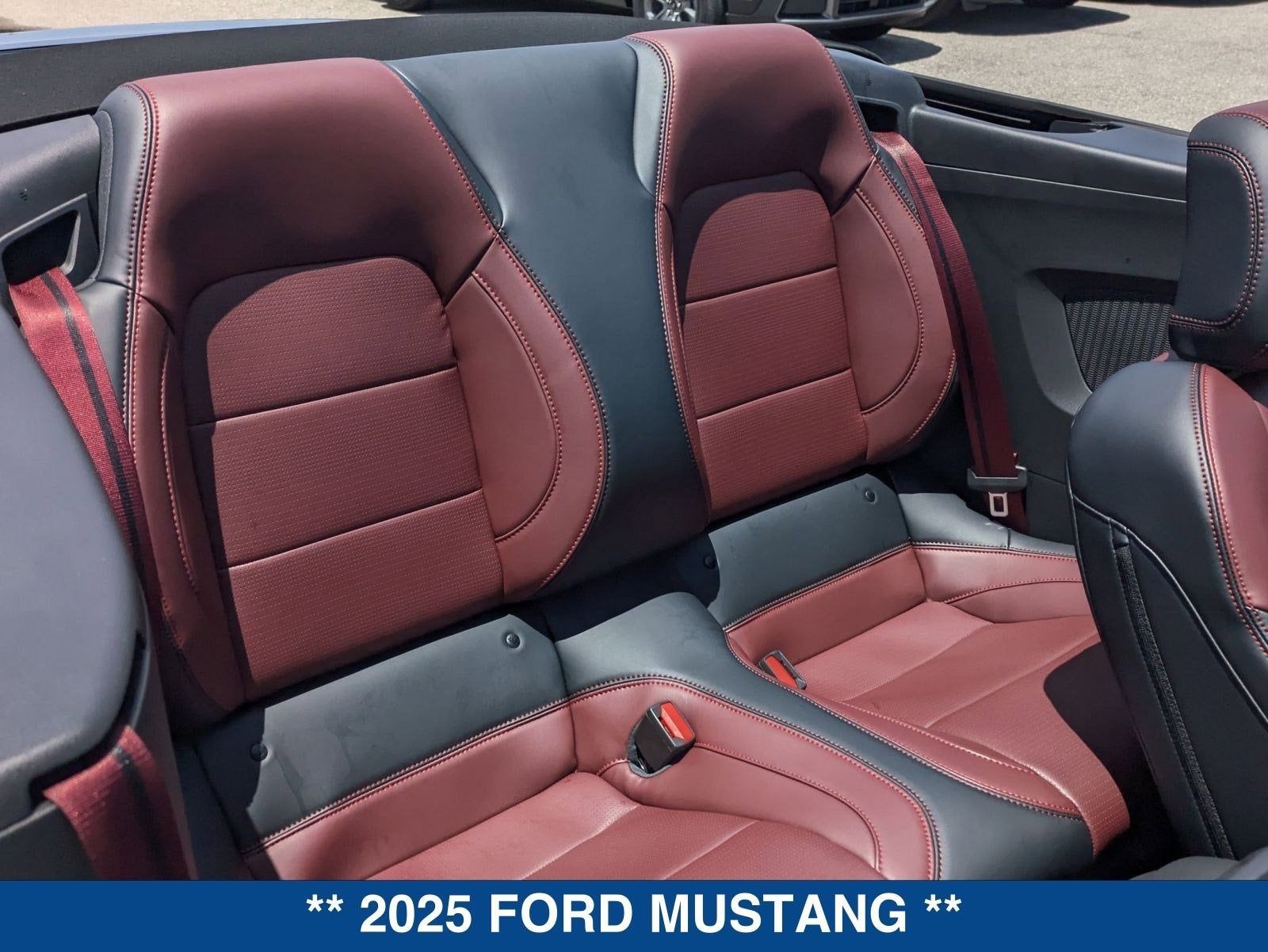 2025 Ford Mustang EcoBoost Premium
