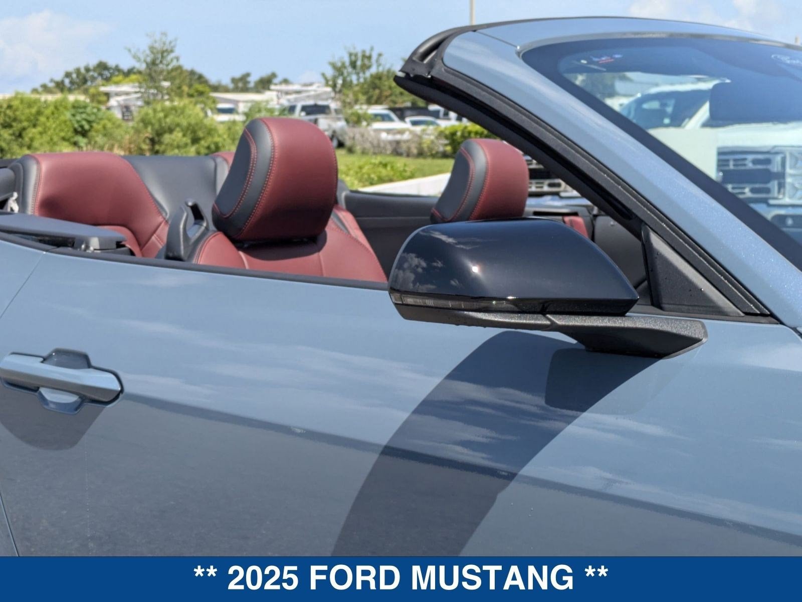 2025 Ford Mustang EcoBoost Premium
