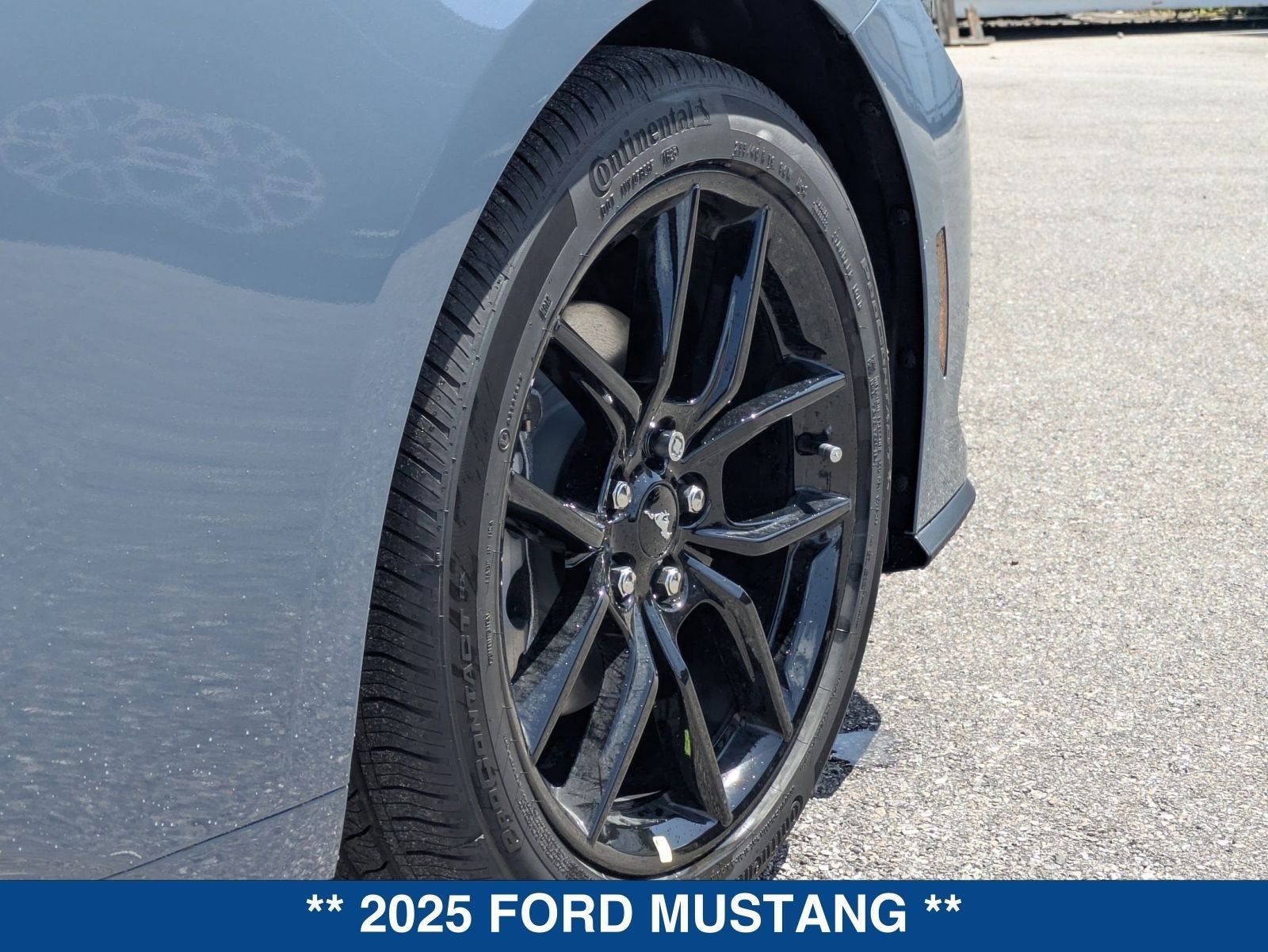 2025 Ford Mustang EcoBoost Premium